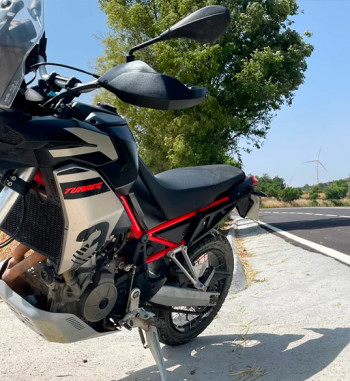 Aprilia Tuareg 660 - Moto 2024 Aprilia Tuareg 660 - Moto 2024